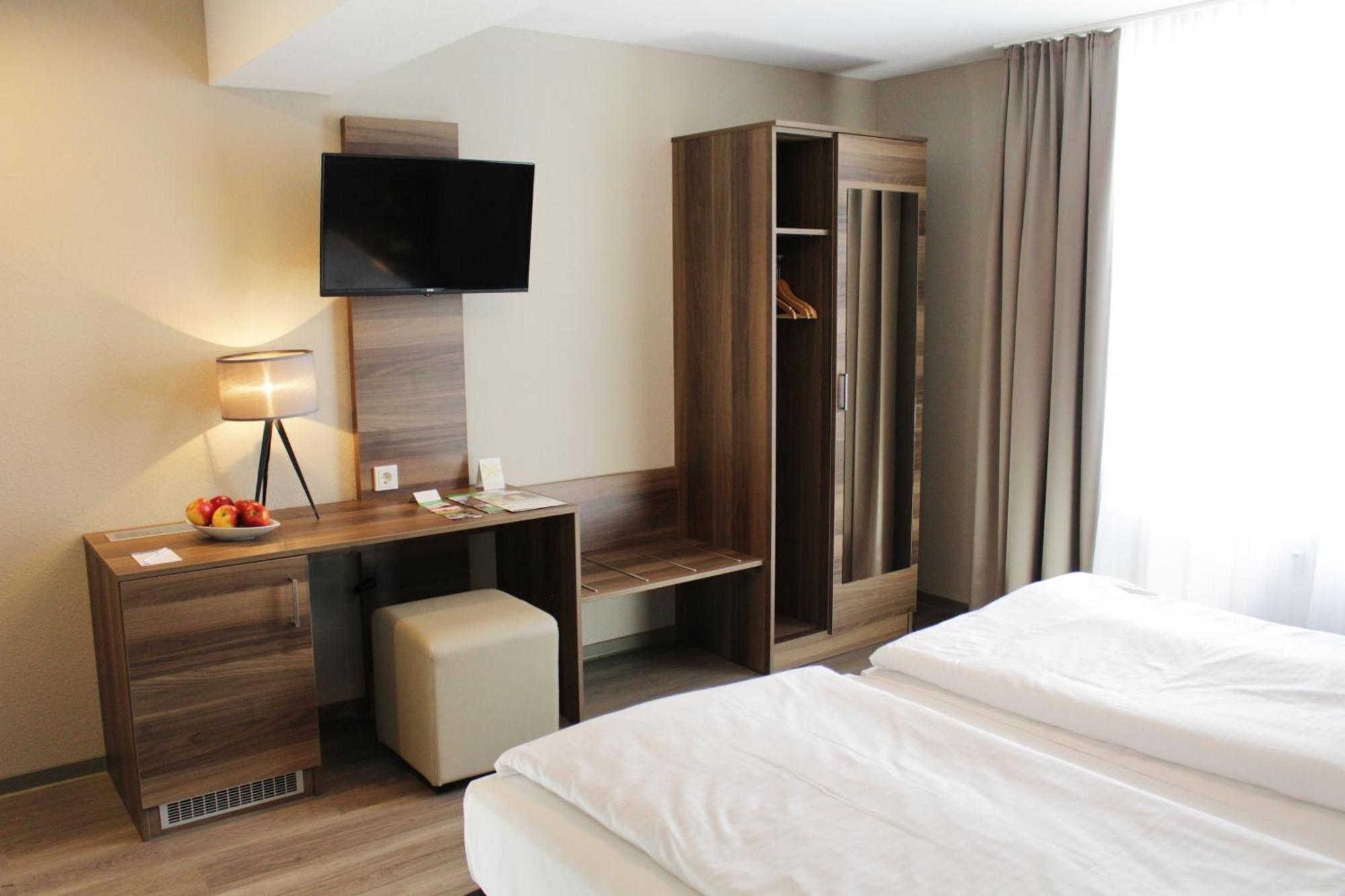 Hotel Dampfmuehle นอยเคียร์เคน-ฟลุน ภายนอก รูปภาพ