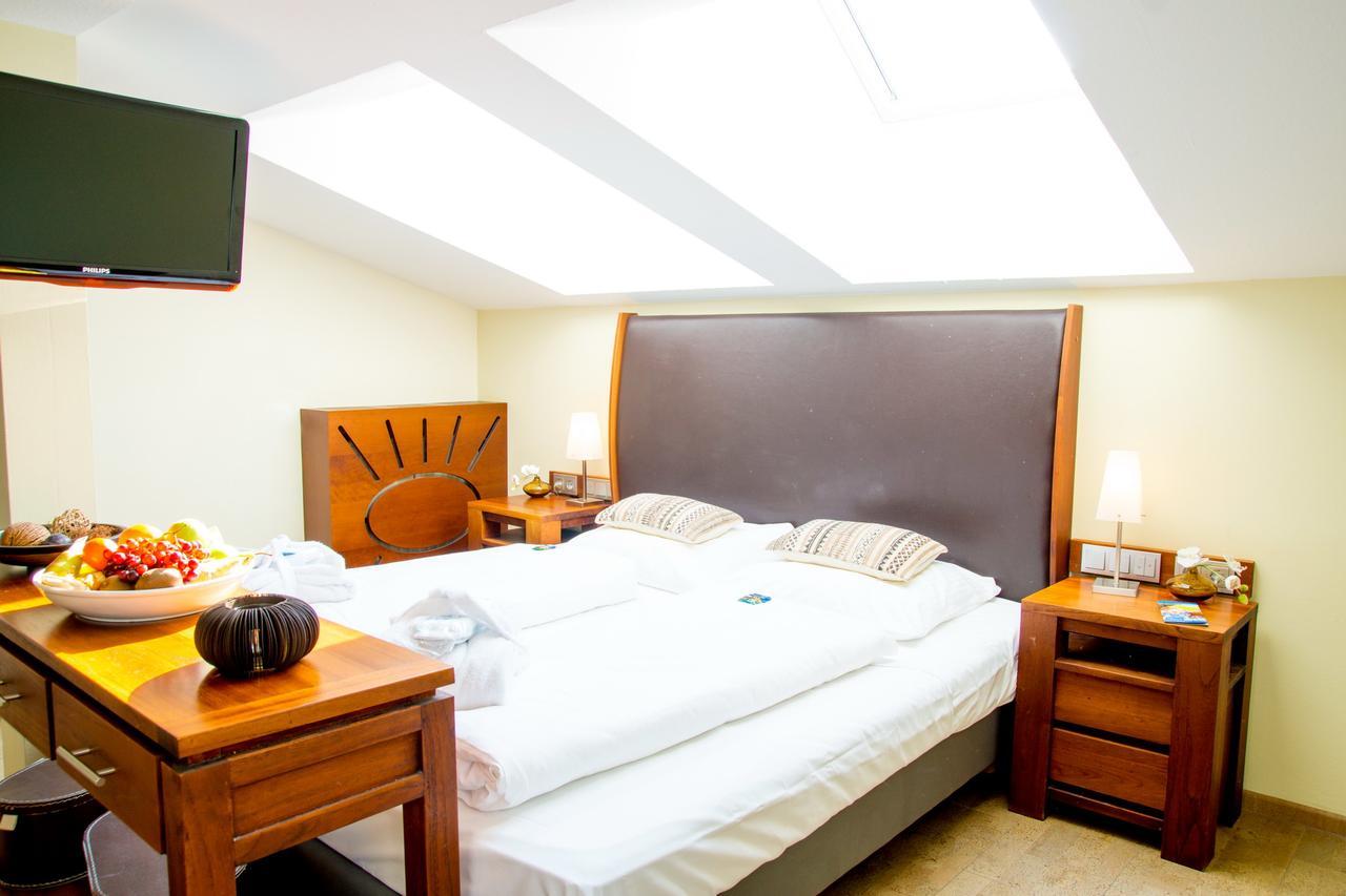 Hotel Dampfmuehle นอยเคียร์เคน-ฟลุน ภายนอก รูปภาพ